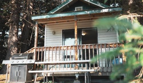 One-Bedroom Holiday Home