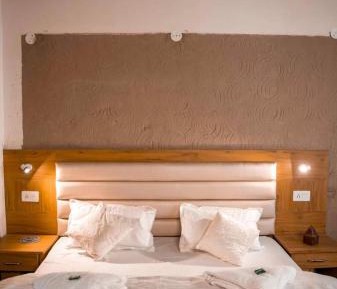Deluxe Double Room with Bath