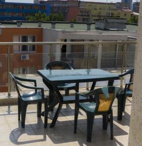 Studio with Balcony