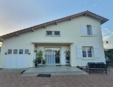 Standard Villa