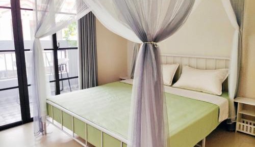 Queen Room with Balcony