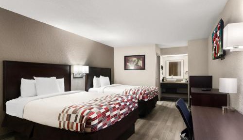 Deluxe Room with Two Queen Beds Non-Smoking
