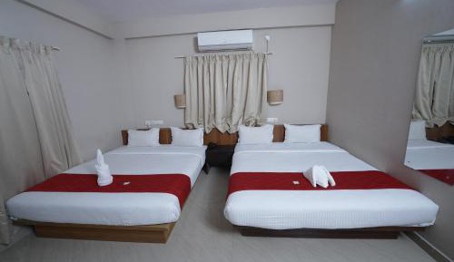 Deluxe Family Room