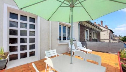 Apartment with Terrace