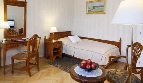 Standard Single Room