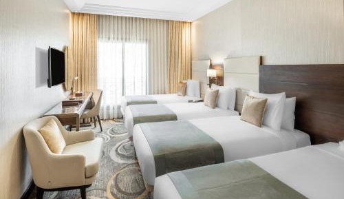 Standard Room with four Single Beds