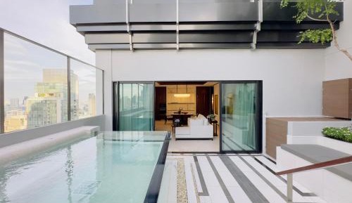2-Bedrooms Premier