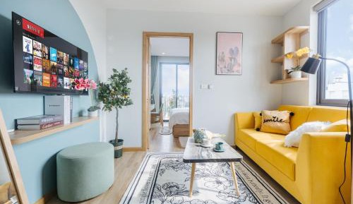 Apartment with Balcony