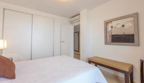  Family Deluxe Two-Bedroom Apartment
