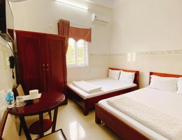 Deluxe Double or Twin Room with Mountain View
