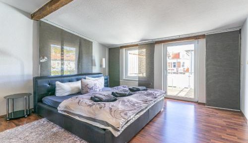 Apartment with Balcony