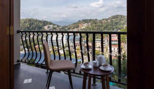 Deluxe Double Room with Balcony