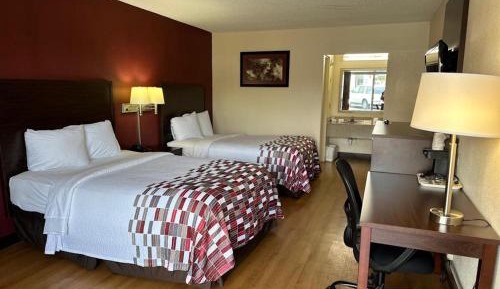 Deluxe Room with Two Double Beds Non-Smoking