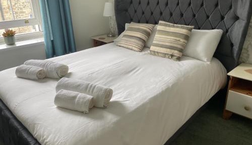 Double Room with Shared Bathroom