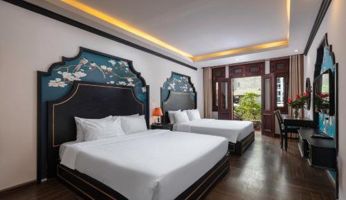 Family Suite with Balcony