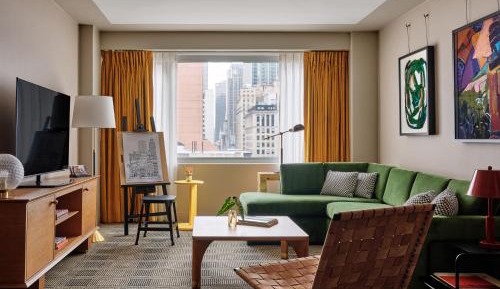 One Bedroom King Suite