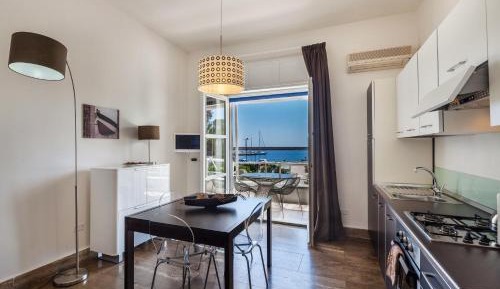 One-Bedroom Apartment with Sea View