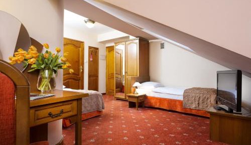 Triple Room