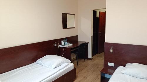 Single Room with Private Bathroom