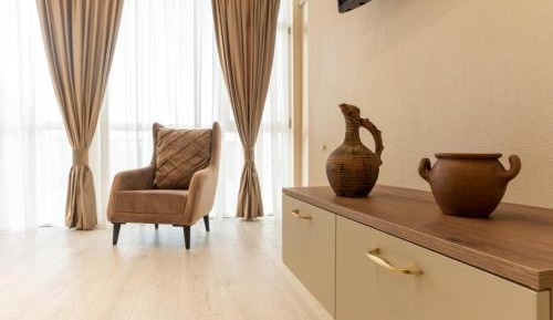 Deluxe Family Suite