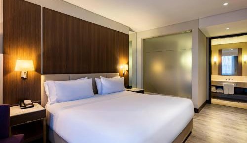 Executive King Suite with Sofa Beds