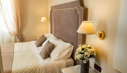 Double or Twin Room with Side Sea View