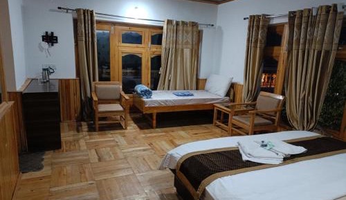 Deluxe Double Room with Balcony