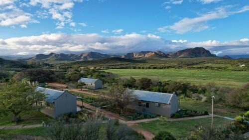 Double or Twin Room with Mountain View
