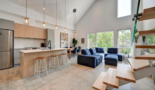 Penthouse Apartment