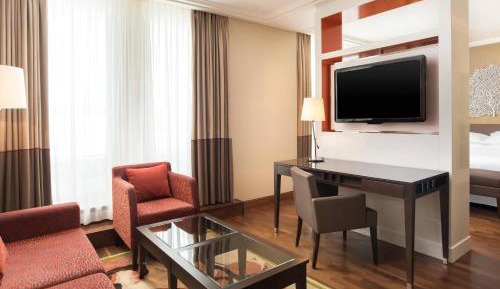 Junior Suite, Club lounge access, Junior Suite, 1 King