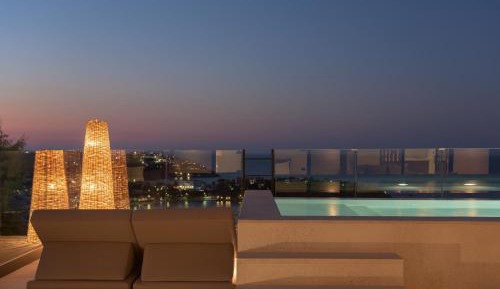 Ηilltop Executive Suite Plunge Pool & Jacuzzi Panoramic Sea View - Adults Only