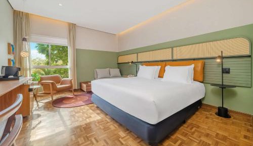Superior King Room