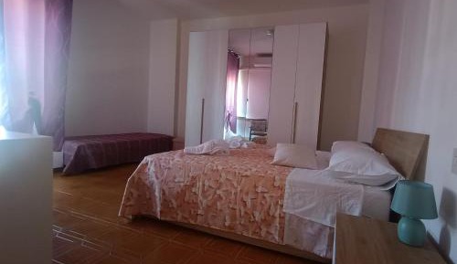 Deluxe Double Room with Extra Bed