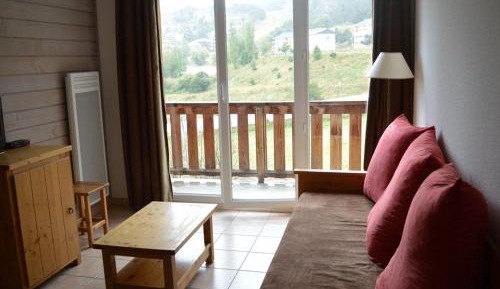 Apartment (6 Adults)