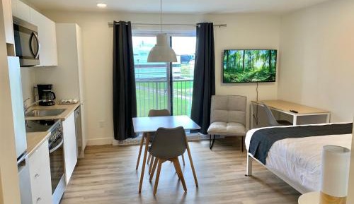 Studio Apartment