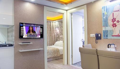 Penthouse Suite