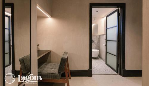 Japanese-Style Room