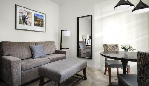 King Room with Sofa Bed