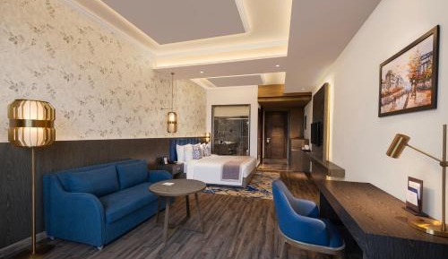 Deluxe King Room