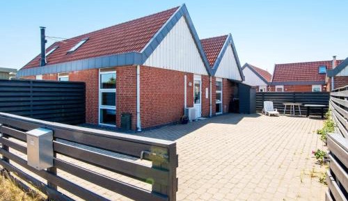 Two-Bedroom Holiday Home