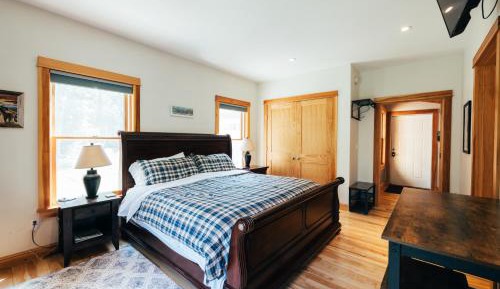 Studio Apartment with Sea View