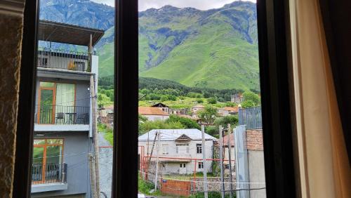 Triple Room with Mountain View
