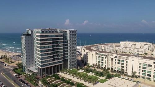 Studio Apartment with Sea View