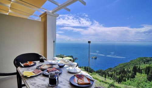 Apartment with Sea View