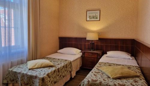 Economy Twin Room