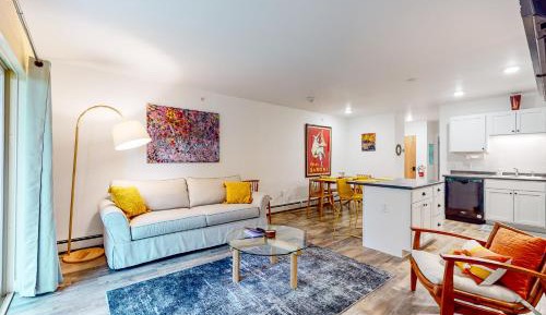 One Bedroom Apartment