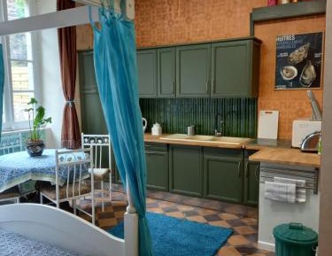 Studio Apartment