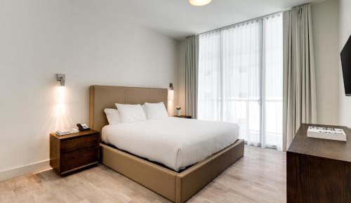 One Bedroom Suite King with Balcony