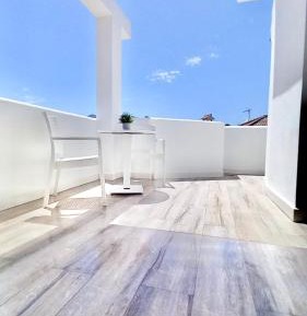 Double Room with Shared Bathroom