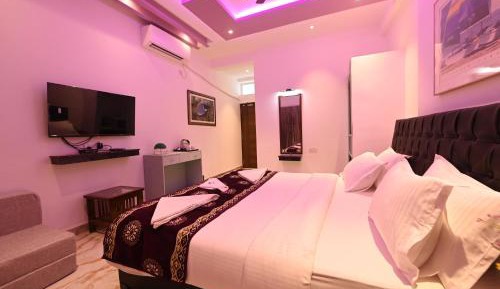 Superior King Room with bathtub